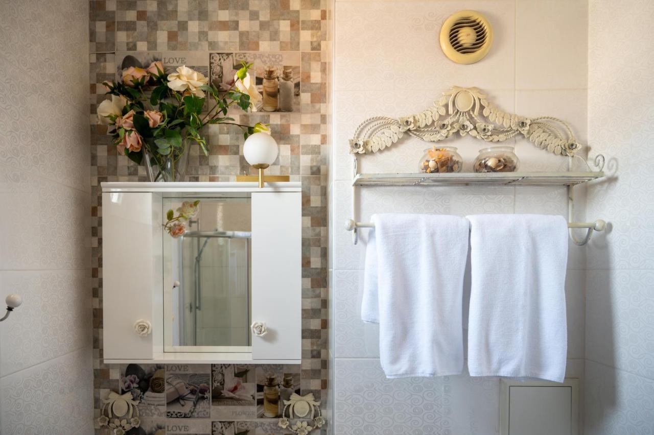 Sunny Studio With A View In Top Center Sofia Bagian luar foto