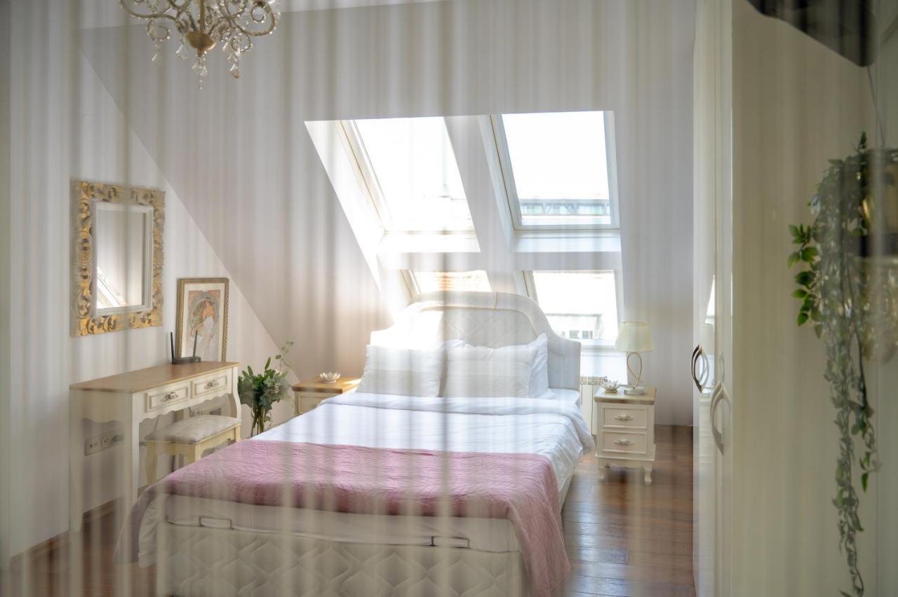 Sunny Studio With A View In Top Center Sofia Bagian luar foto
